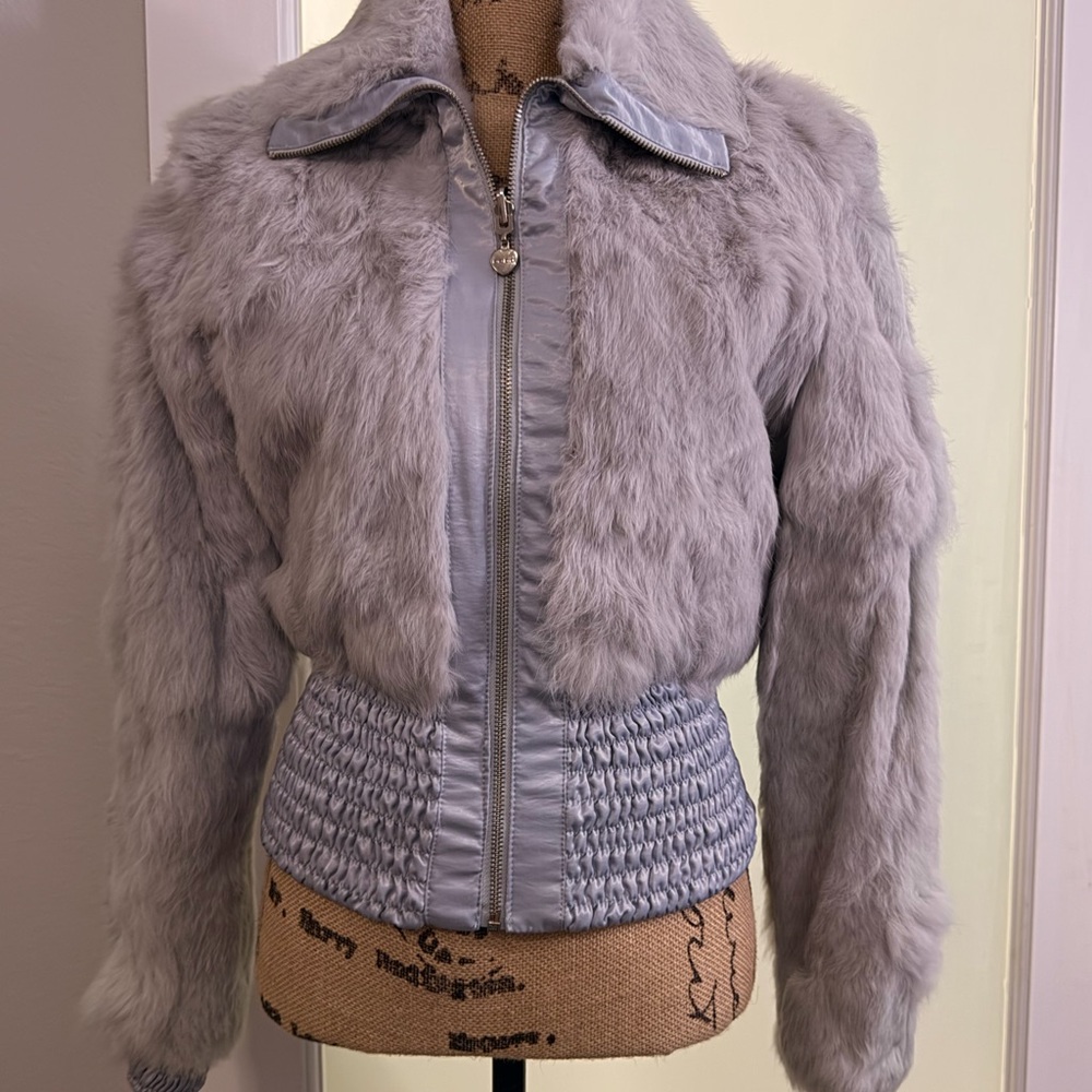 Bebe NWOT 💕 Women's Grey Rabbit Fur /Satin Reversible Bomber Jacket Size Medium